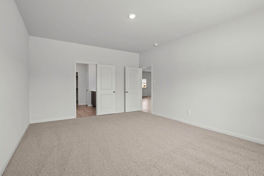 Building Photo - 1549 Woodwinds Dr