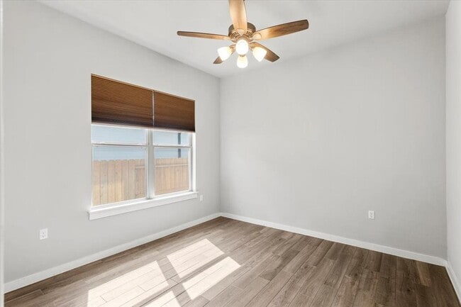 Building Photo - 8109 Gilwice Ln