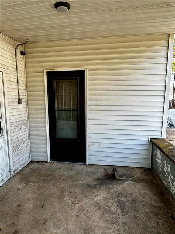 Building Photo - 2411 S 5th St