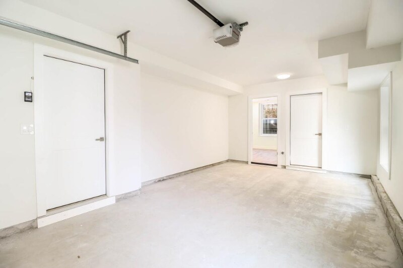 Building Photo - 69 Lanesville Rd