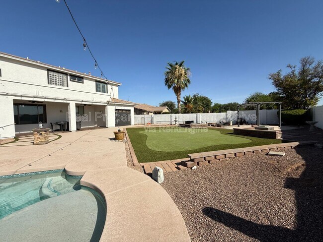 Building Photo - 4287 S Kimberlee Dr