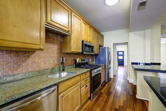 Building Photo - 5518 13th St NW