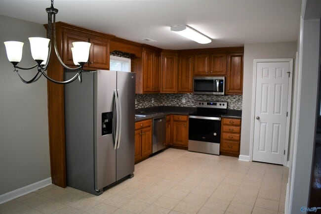 Building Photo - 22873 Horseshoe Bend