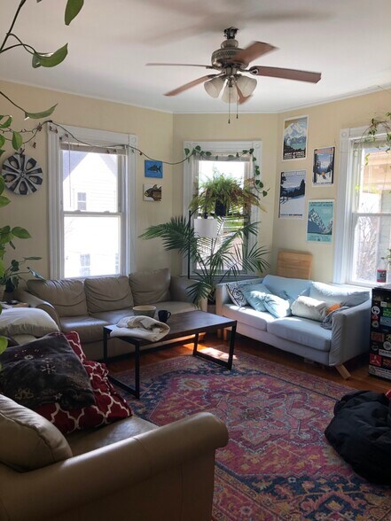 Building Photo - 36 Cherokee St