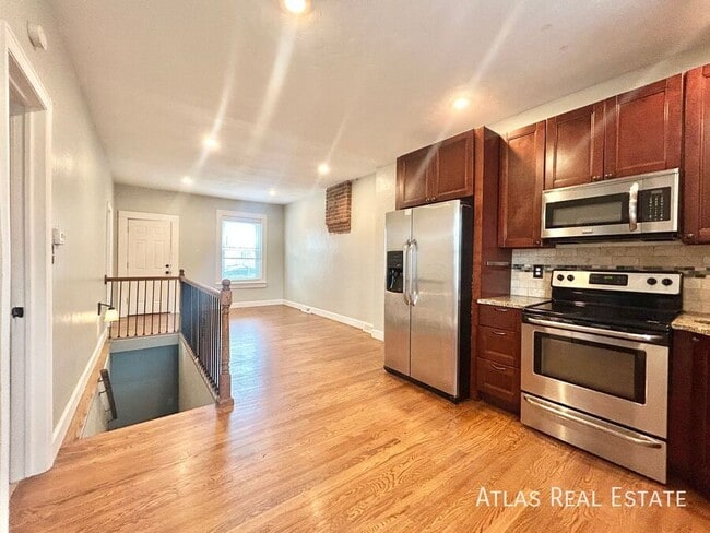 Building Photo - 58 S Elati St