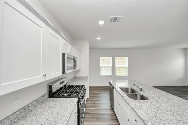 Building Photo - 10304 Florance Spring Dr