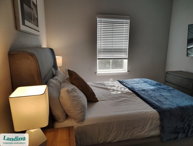 Building Photo - 120 SW 148th Dr