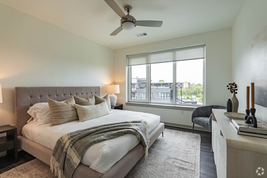 2BR, 2BA - 1299SF - First Bedroom - z-043026-445 Park Commons