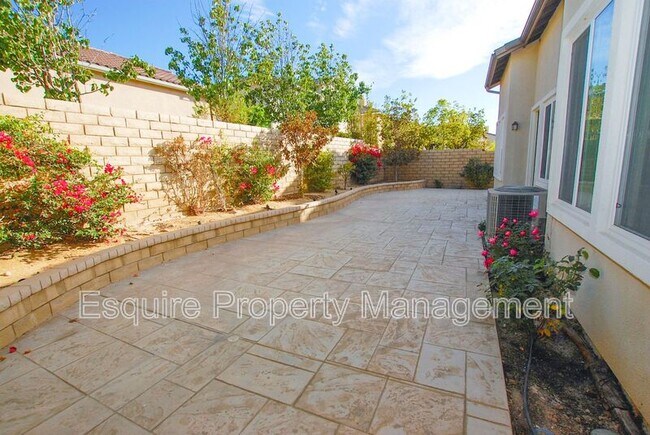 Building Photo - 13659 Swift Run St