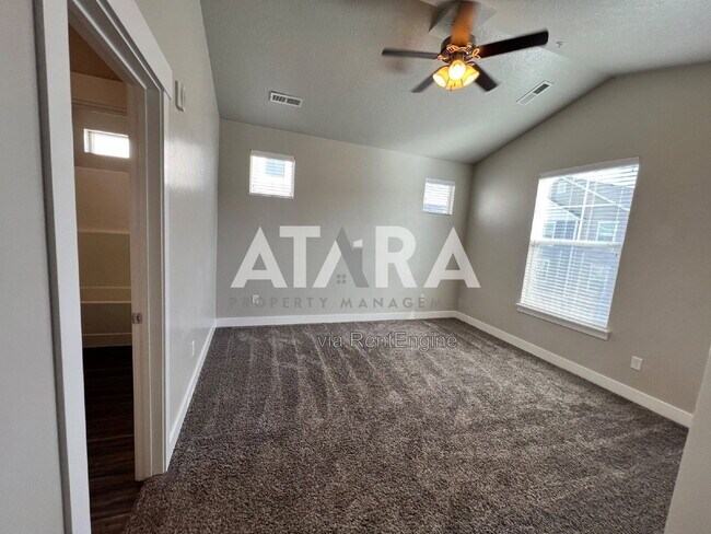 Building Photo - 14488 S Selvig Way