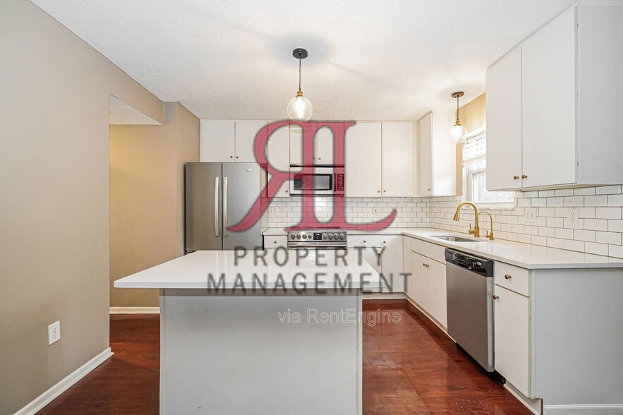 Building Photo - 2627 Westrock Dr