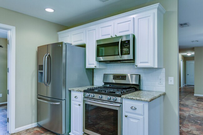 Building Photo - Pleasant Grove House for rent!