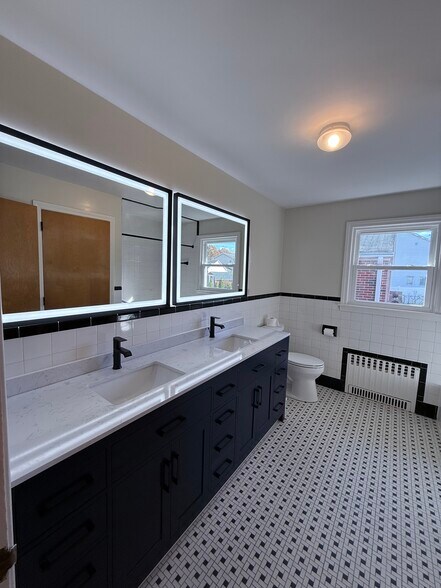 Building Photo - 42 Suffield St