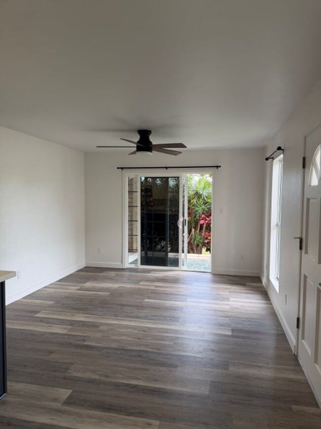 Building Photo - remodled 3 bedroom townhome in Wailuku