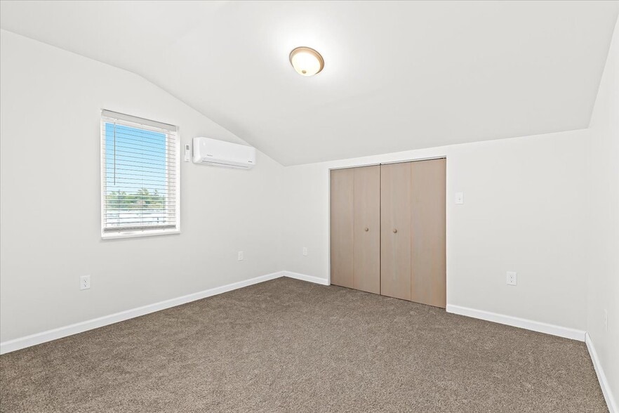 Bedroom 1 - 5640 Trailer Park Dr