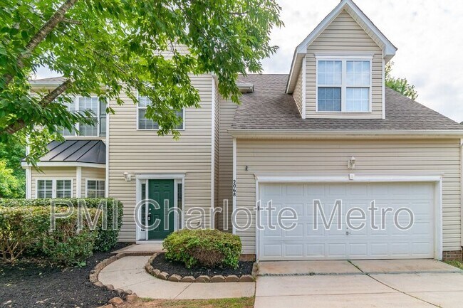 Building Photo - 2068 White Cedar Ln