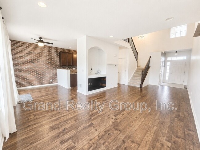 Building Photo - 376 S Jade Ln
