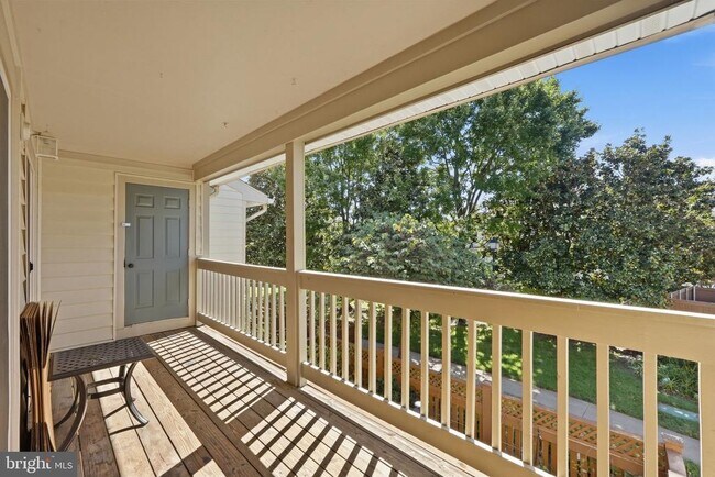 Building Photo - 6204 Redins Dr