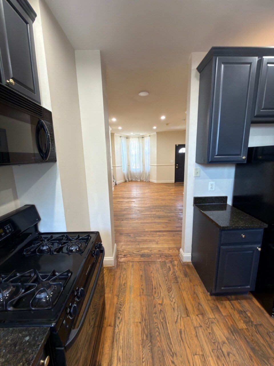 Building Photo - 1727 New Jersey Ave NW