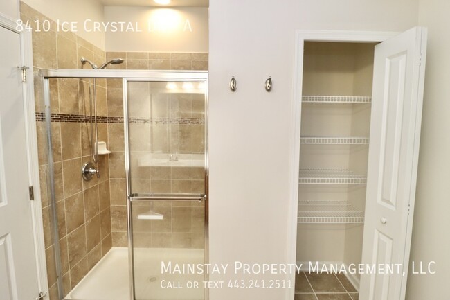 Building Photo - 2 Bedroom Condo in 55+ Legacy at Cherry Tr...