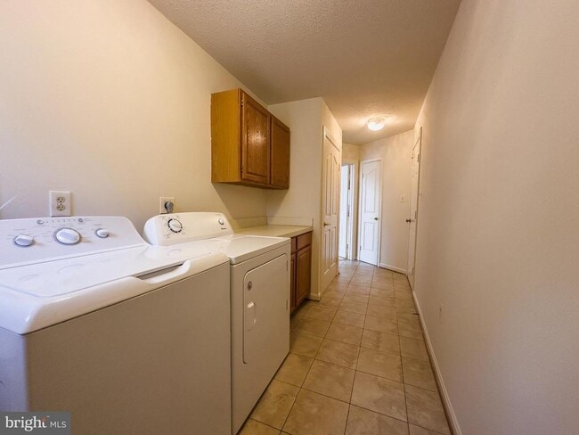 Building Photo - 14342 Brookmere Dr