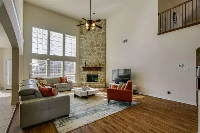 Building Photo - 12453 Tyler Dr