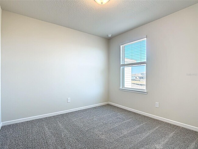 Building Photo - 2241 Southbury Dr