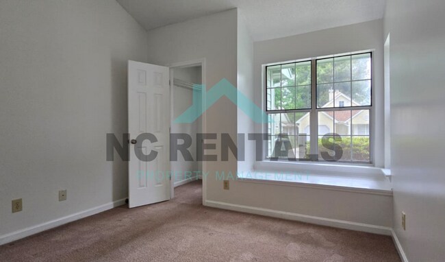 Building Photo - 3607 McCuiston Rd