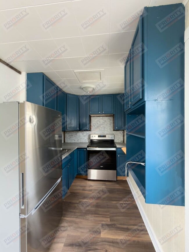 Building Photo - 1 Bedroom Single Family Home