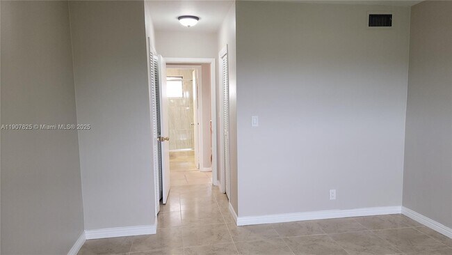 Building Photo - 4731 NW 10th Ct