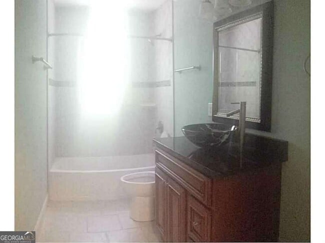 Building Photo - 2076 Panola Rd