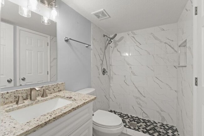 Building Photo - Great Month to Month rental opportunity in Altamonte Springs!