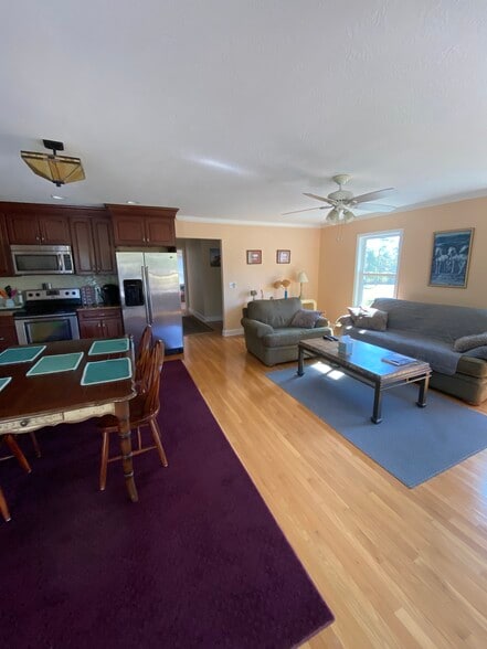 Kitchen/living room - 970 Shell Bluff Dr