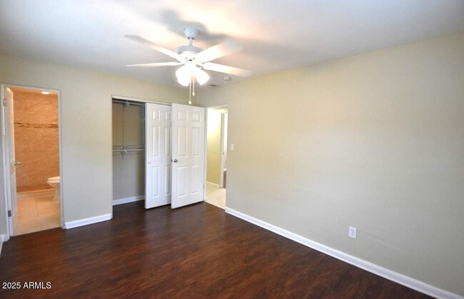 Building Photo - 2301 W Altadena Ave