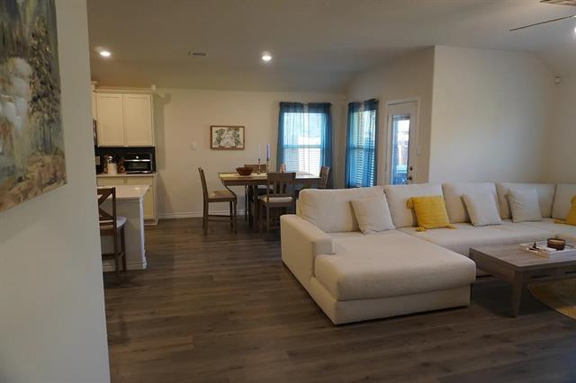 Building Photo - 9721 Elk Falls Lane