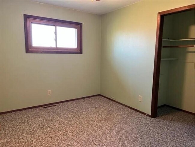 Building Photo - 15484 US-10