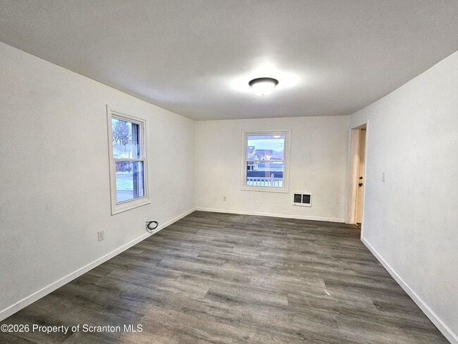 Building Photo - 1515-1517 Brick Ave