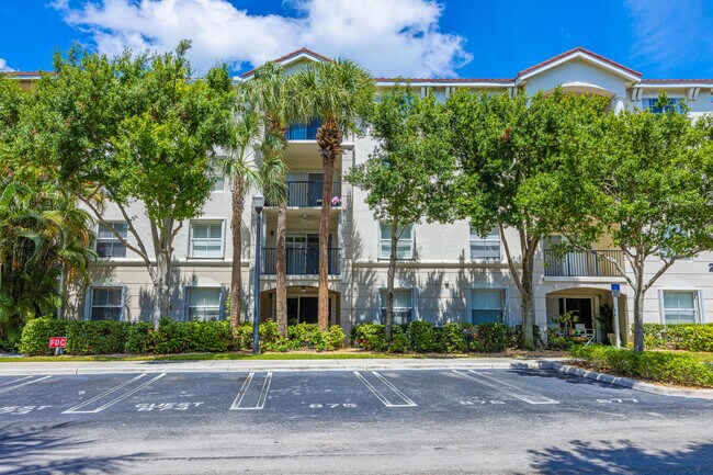 Building Photo - 2412 Tuscany Way