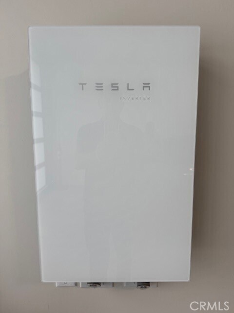 Building Photo - 404 16th St