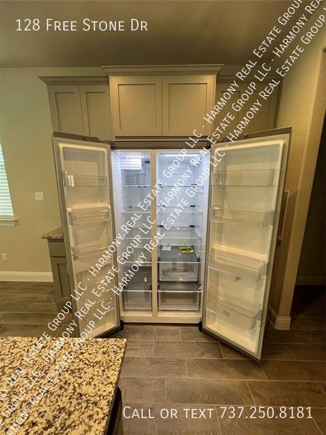 Building Photo - 128 Free Stone Dr