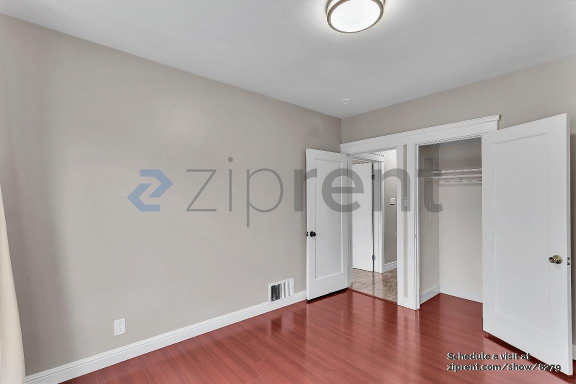 Building Photo - 1527 47th Ave