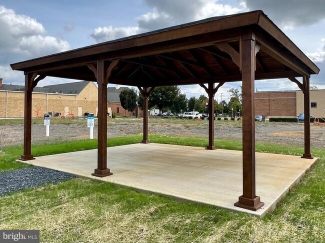 Building Photo - 3141 Eton Pl