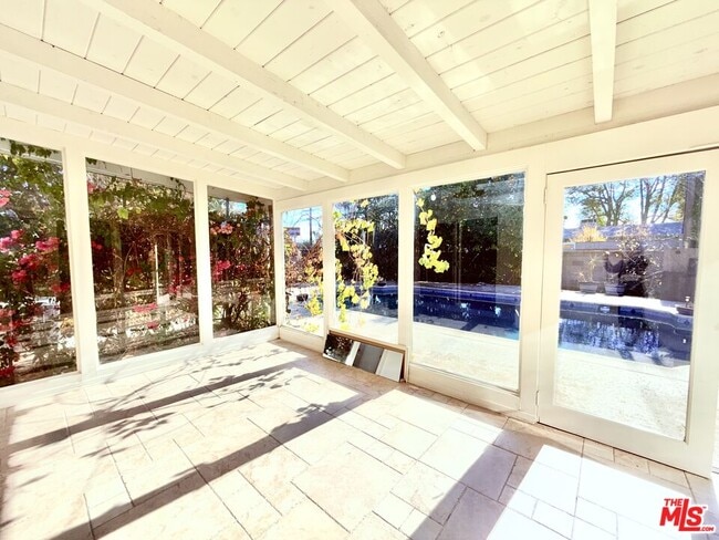 Building Photo - 23744 Hartland St