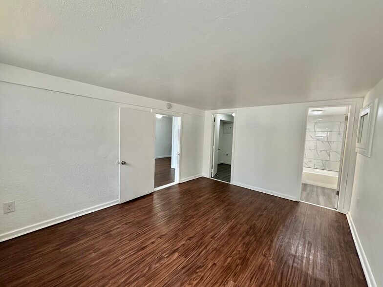 Building Photo - 442 Babb Dr