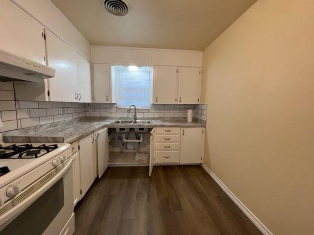 Building Photo - 2317 S 41st St