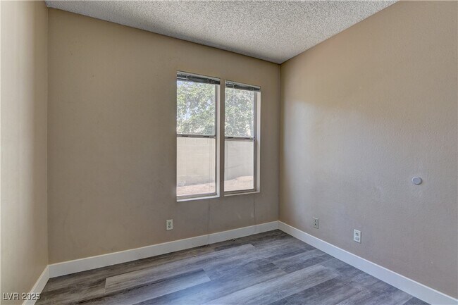Building Photo - 6417 Addely Dr