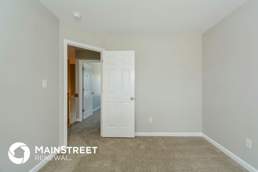 Building Photo - 181 Gray Squirrel Dr