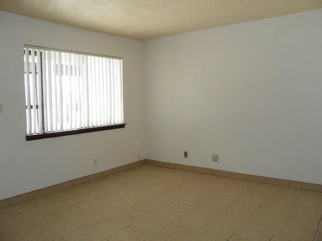 Building Photo - 3101 Pennsylvania St NE