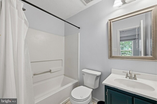 Building Photo - 1518 Deep Gorge Ct