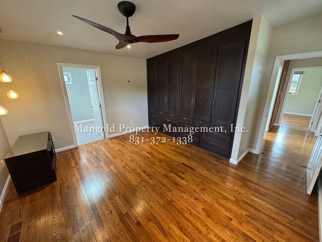 Building Photo - Stylish 2-Bed, 2-Bath Corner Lot Home with Modern Design and Spacious Outdoor Areas